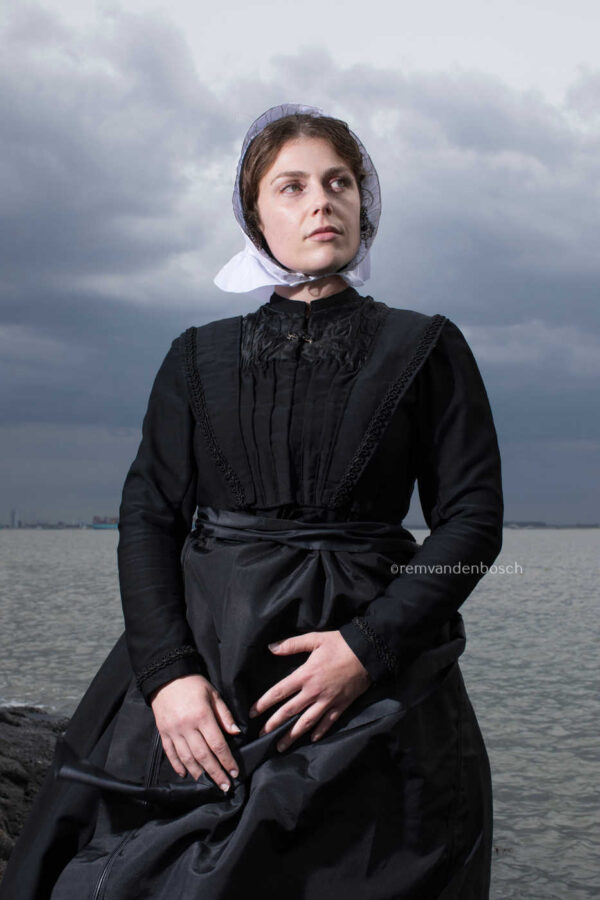 Sereniteit in zwart - Afbeelding 1