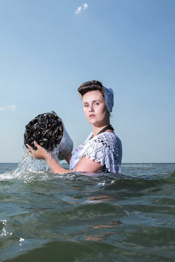 Heldere schoonheid op zee - Afbeelding 1