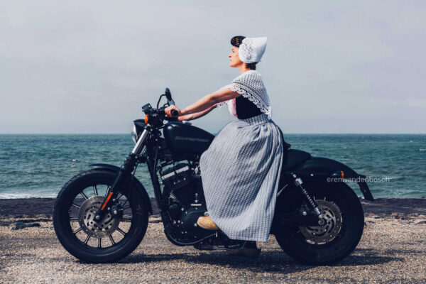 KDM000668 Walchers avontuur aan de horizon - Afbeelding 1