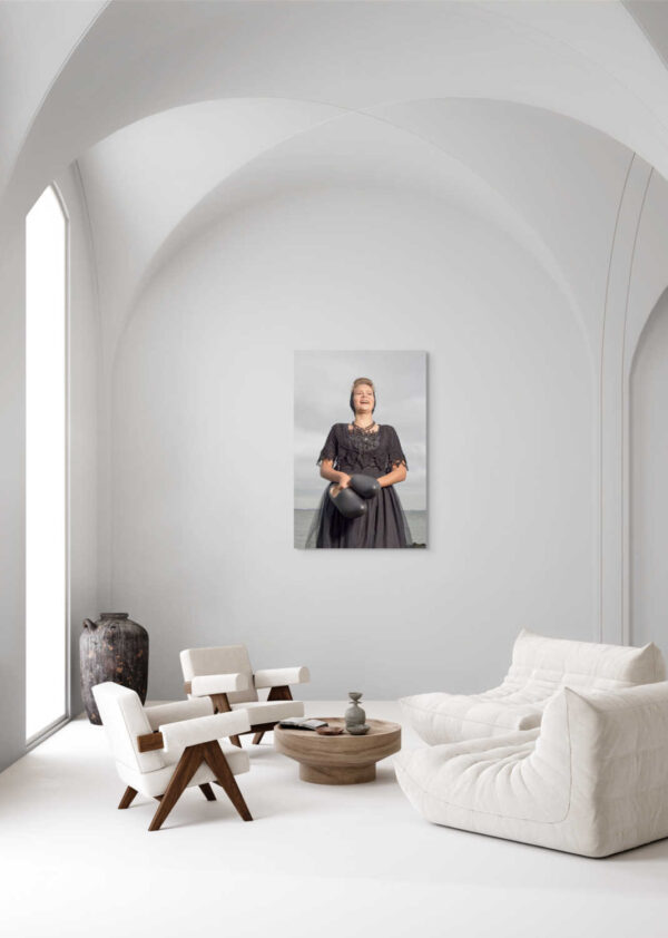 Tijdloze kracht in zwart aan de kust - Afbeelding 2