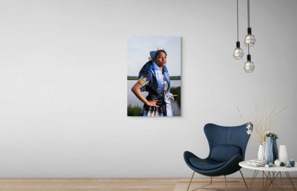 Jazzmine in Axelse dracht aan kalmerende rivier - Afbeelding 2