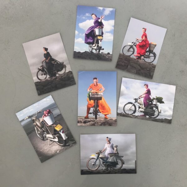 Kaartenset Zeeuws Meisje op de brommer - Afbeelding 3